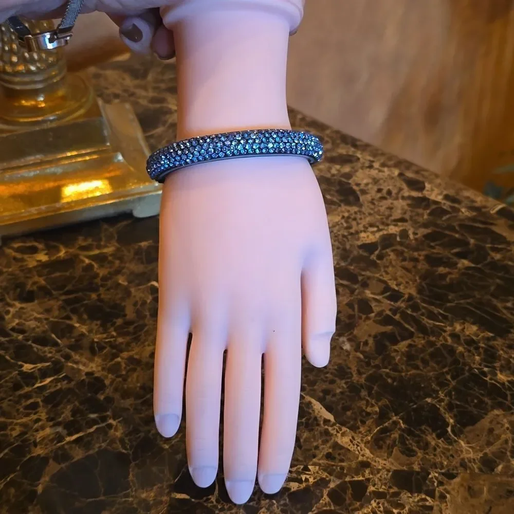 Austrian Crystal BRACELET! NWOT!